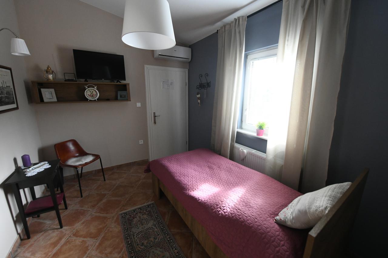 Bed and Breakfast Klet Cinkus Hrvatski Leskovac Exterior foto
